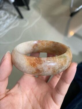 Hand-Carved Multicolor Coral Stone Bangle Bracelet - Natural Green & Brown Tones